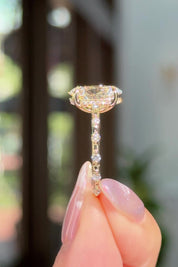 3.03ct D-VS1 Oval Lab Diamond Daisy