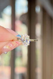 1.25ct D-VS1 Oval Lab Diamond Caraline