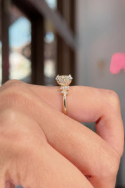 1.09ct D-VVS2 Oval Lab Diamond Nova