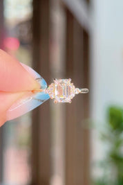 1.24ct D-VS1 Emerald Lab Diamond Lindsey