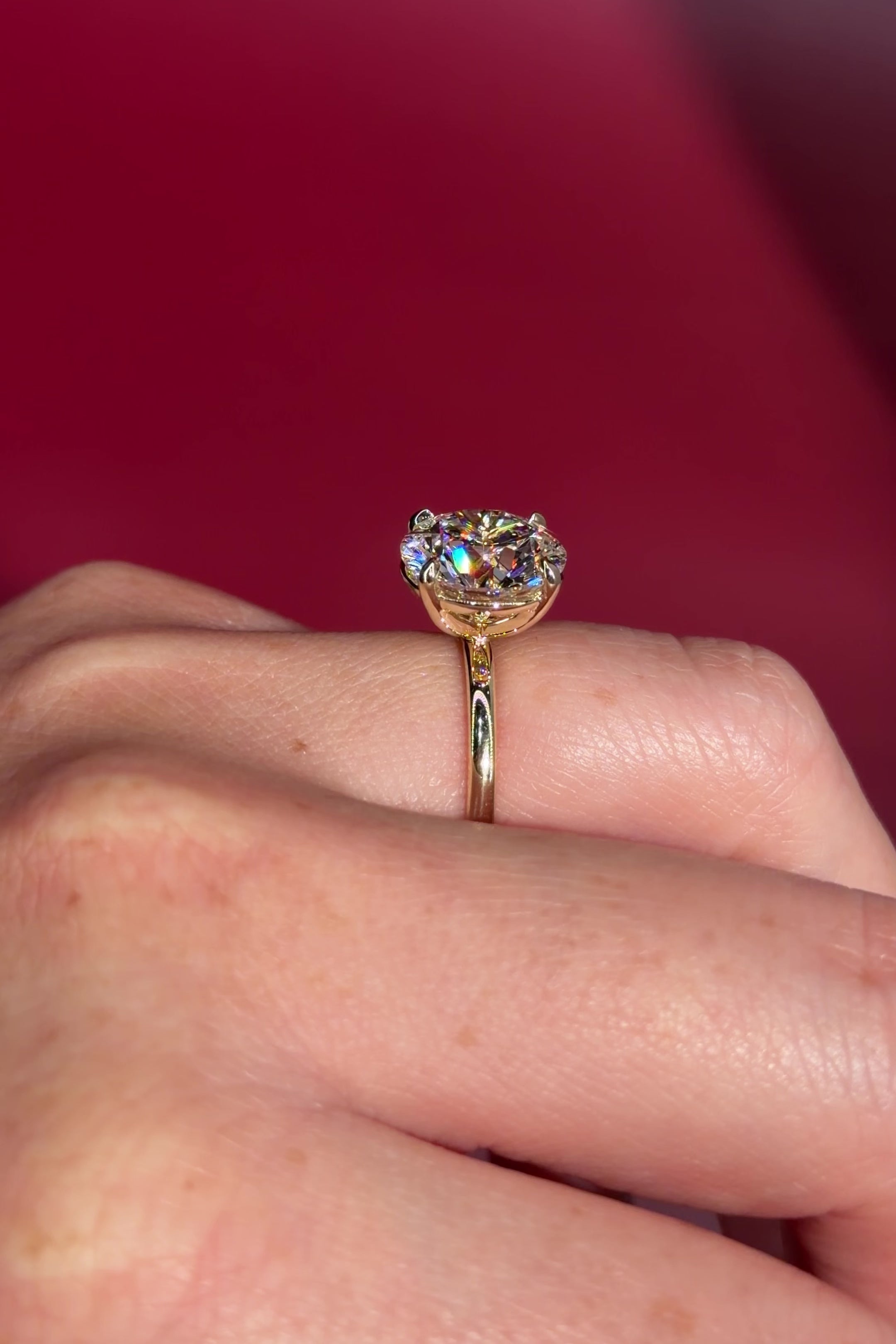 5.07ct E-VS1 Round Lab Diamond Leah. Simple and low maintenance, the Leah is a timeless solitaire designed for everyday wear. Crafted in solid 14k yellow gold, this traditional style features our classic belt design four prong head, offering added security while still maintaining one of the lowest maintenance settings we offer ✨