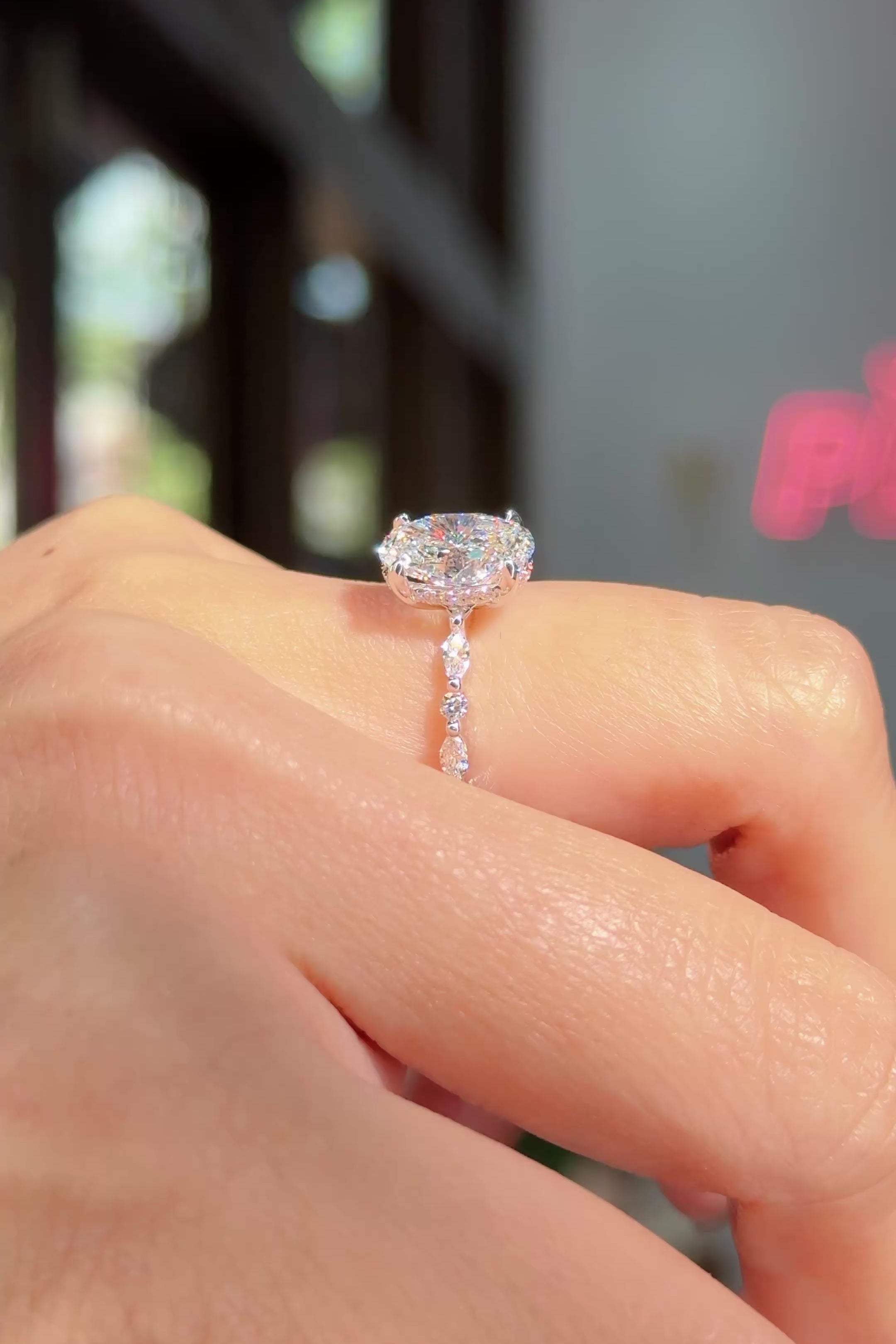 2.09ct D-VS1 Oval Lab Diamond Rei