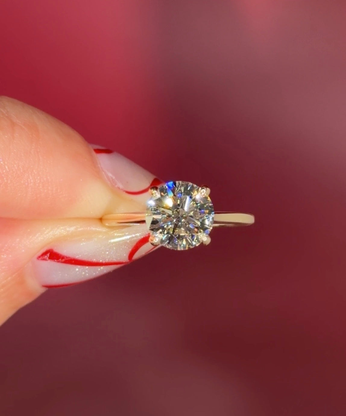 round yellow gold cathedral solitaire 4-prongs yellow gold