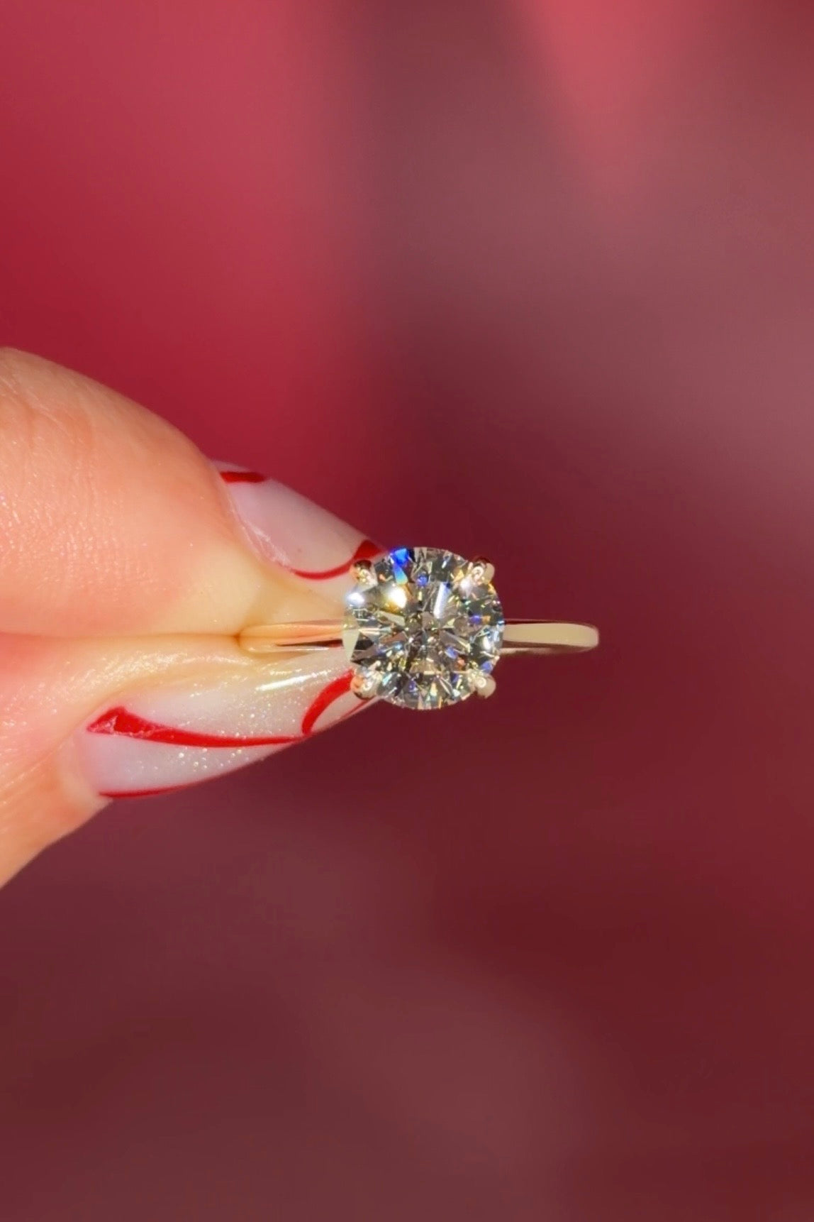 round yellow gold cathedral solitaire 4-prongs yellow gold