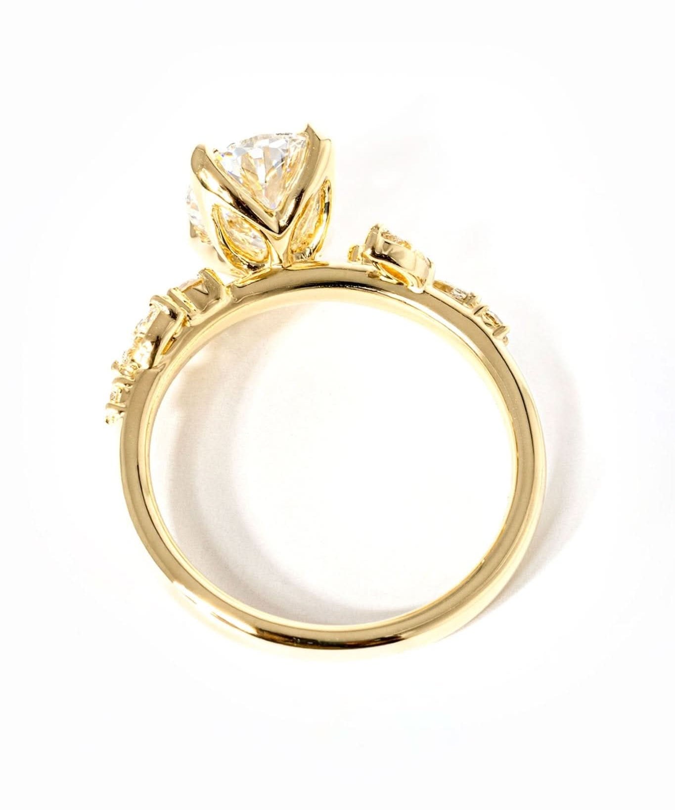 Sage Oval - PBD Engagement Rings