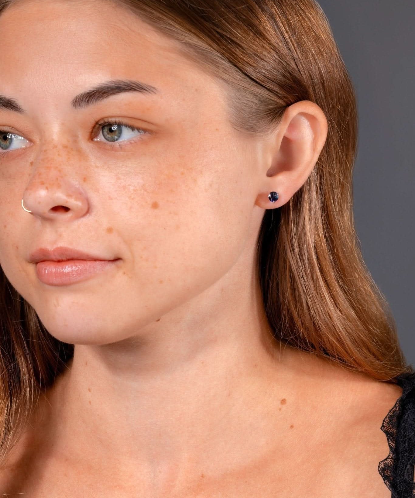 Sapphire Studs White Gold - PBD Earrings