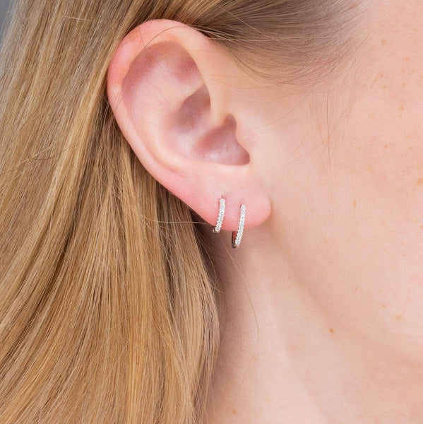 ピアス dazzle crystal double huggie hoopearrings Kate Spade New York dazzle crystal double huggie hoop