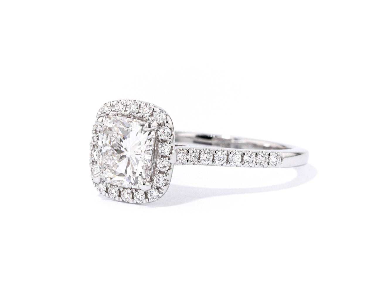 1.6mm Amara Cushion Engagement Rings Princess Bride Diamonds 