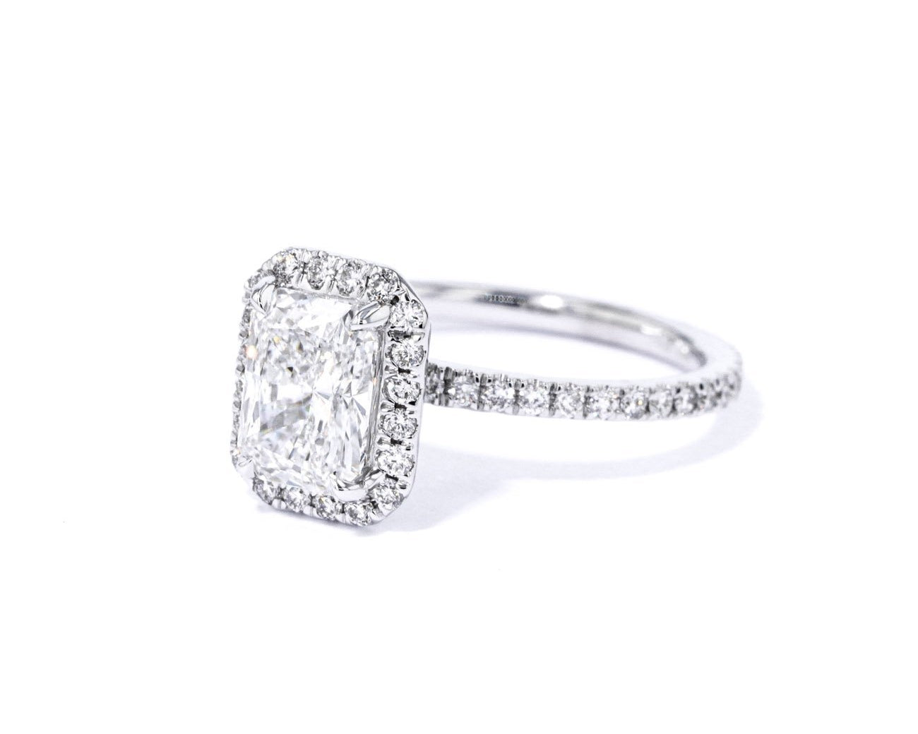 1.6mm Angela Radiant Engagement Rings Princess Bride Diamonds 