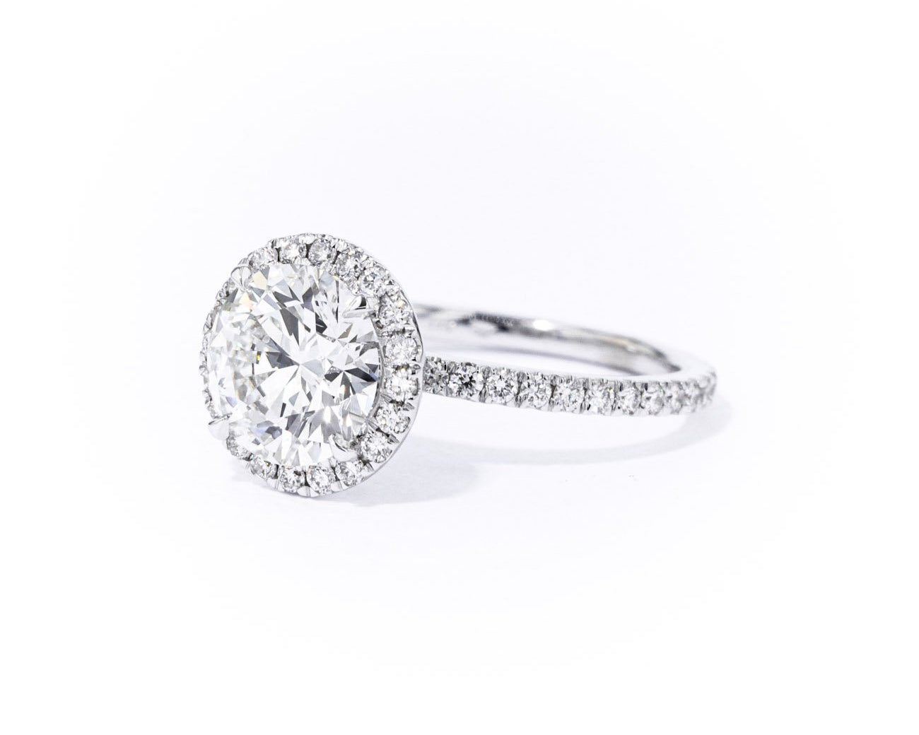 1.6mm Angela Round Engagement Rings Princess Bride Diamonds 