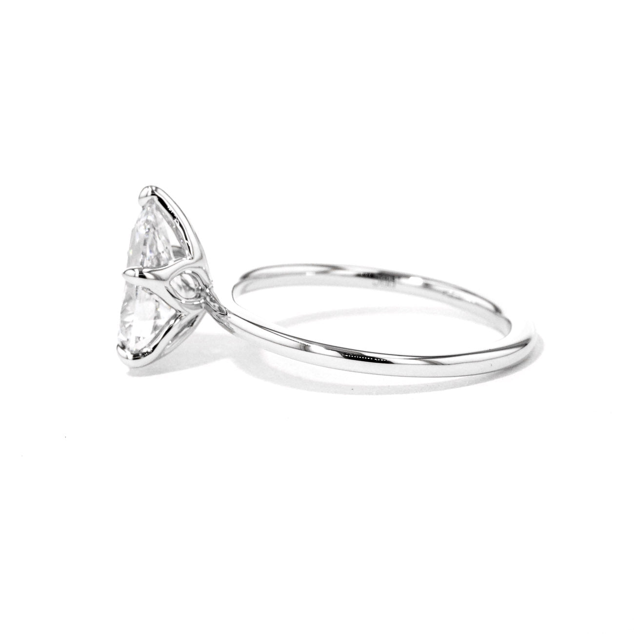 1.6mm Caraline Pear High Polish Engagement Rings Princess Bride Diamonds 