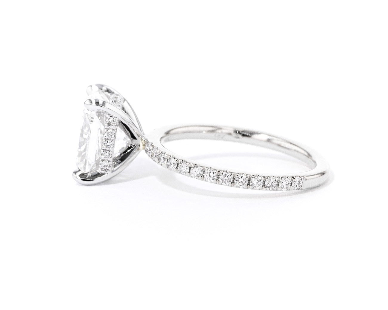 1.6mm Kayla Cushion Engagement Rings Princess Bride Diamonds 