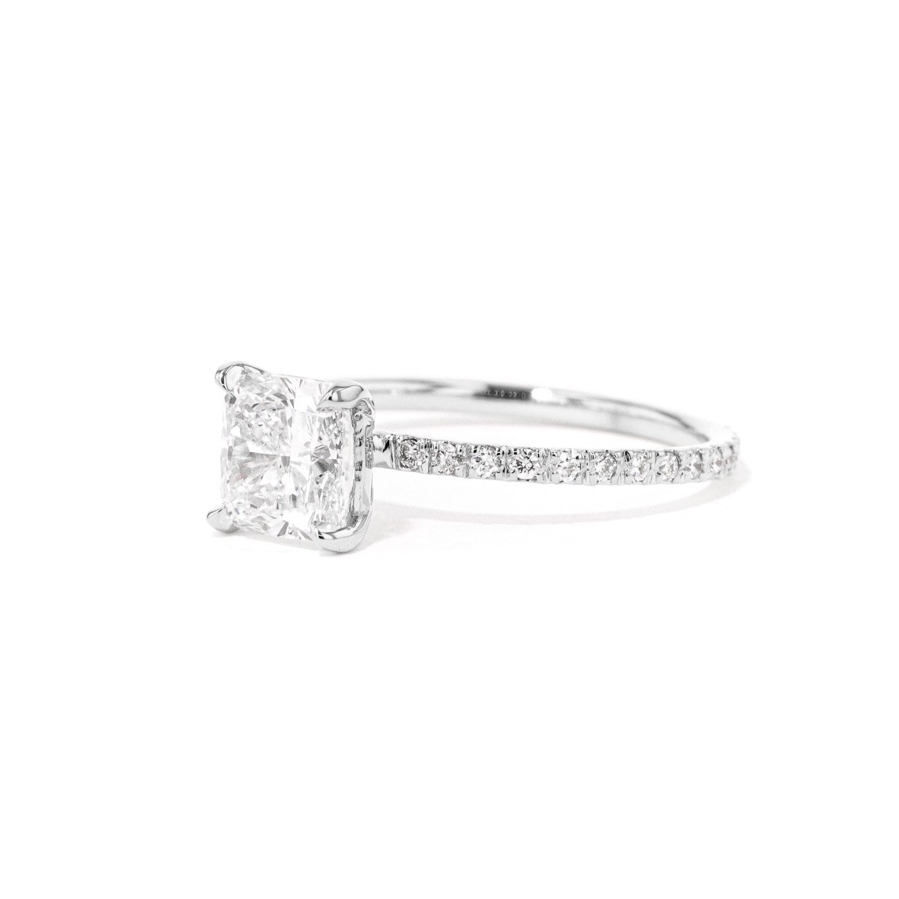 1.6mm Leah Cushion Engagement Rings Princess Bride Diamonds 