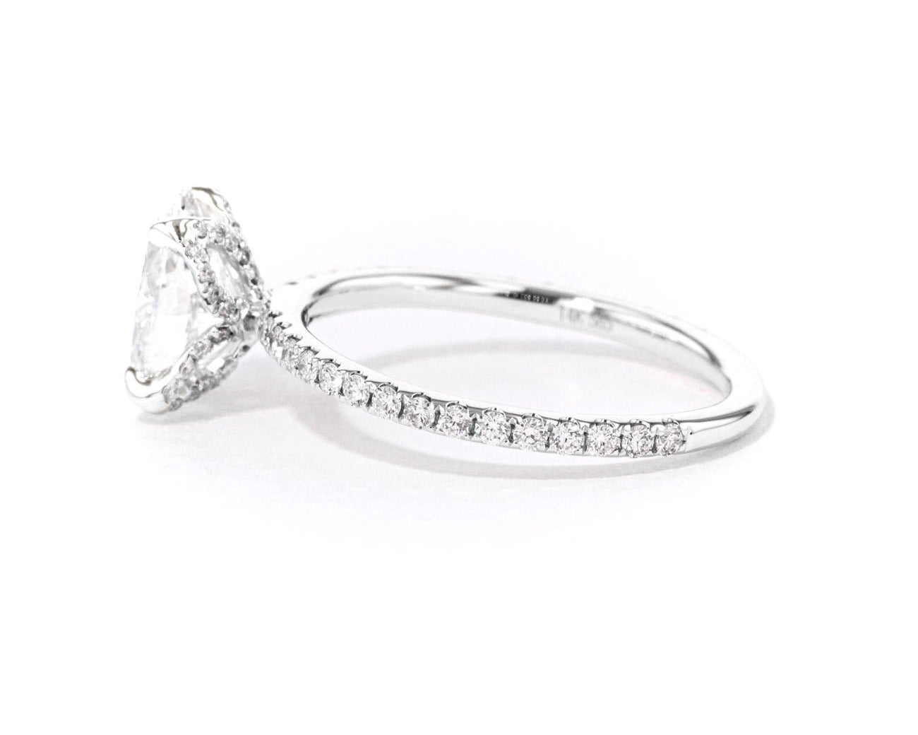 1.6mm Samantha Oval Engagement Rings Princess Bride Diamonds 