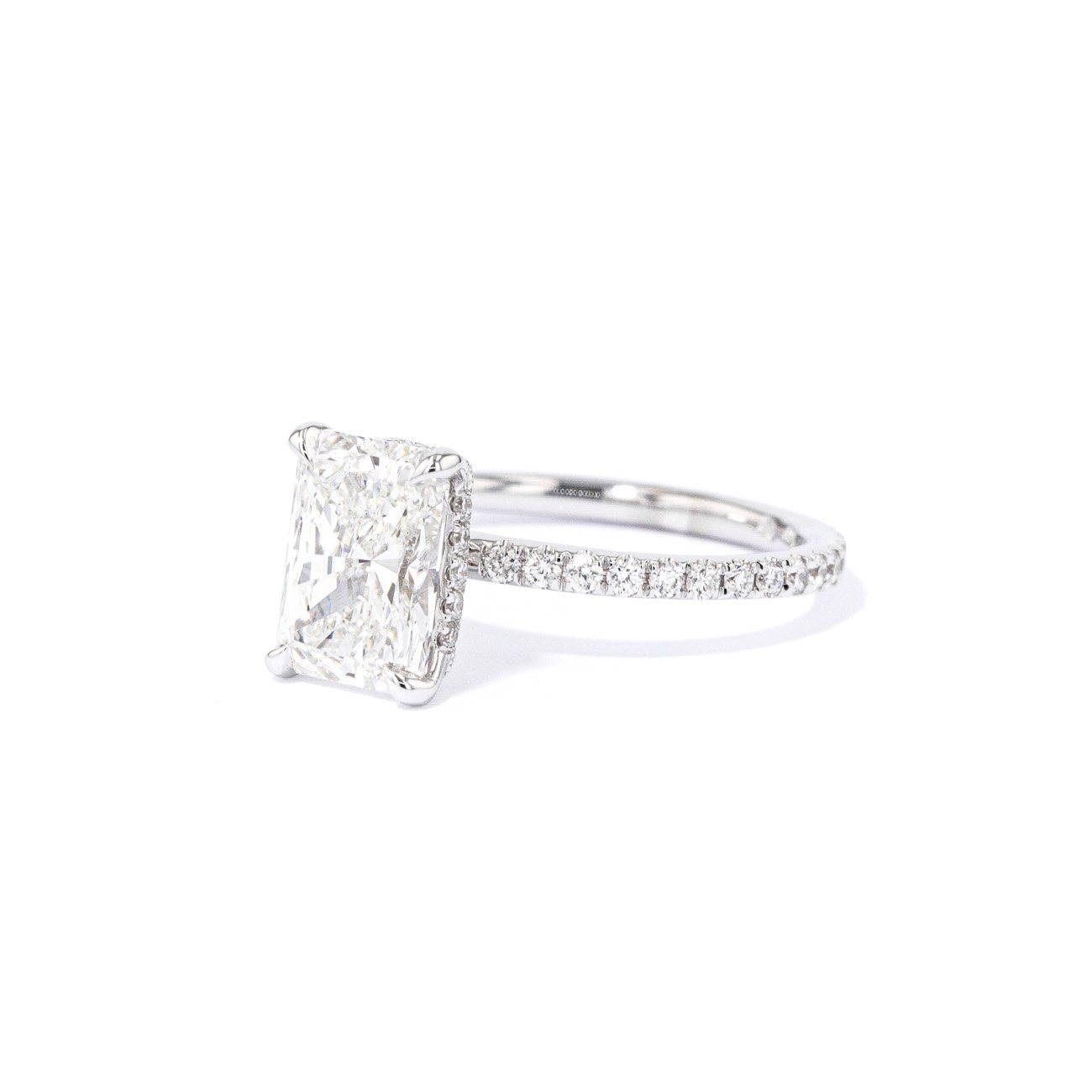 1.6mm Stephanie Radiant Engagement Rings Princess Bride Diamonds 