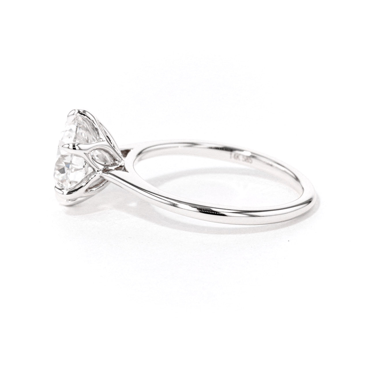 1.6mm Victoria Round High Polish Engagement Rings Princess Bride Diamonds 