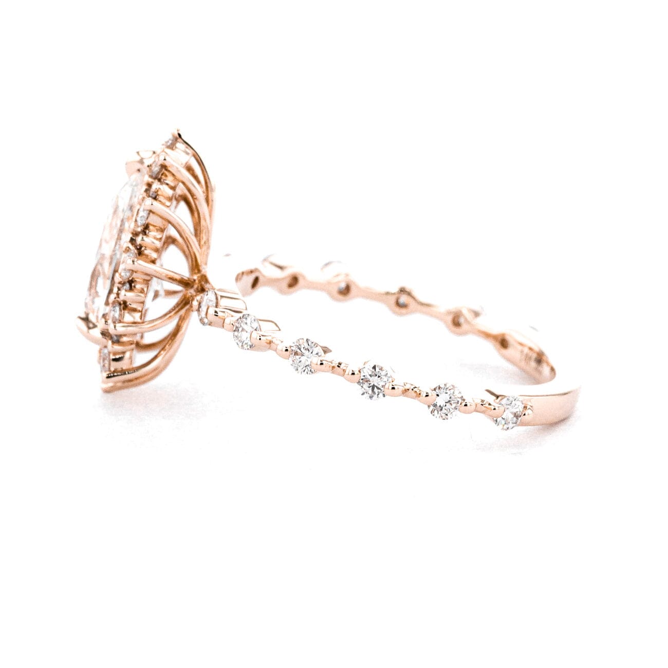 1.8mm Kaia Pear Engagement Rings Princess Bride Diamonds 