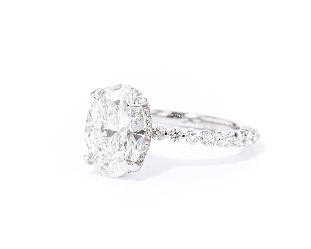 1.8mm Sabrina Oval Engagement Rings Princess Bride Diamonds 