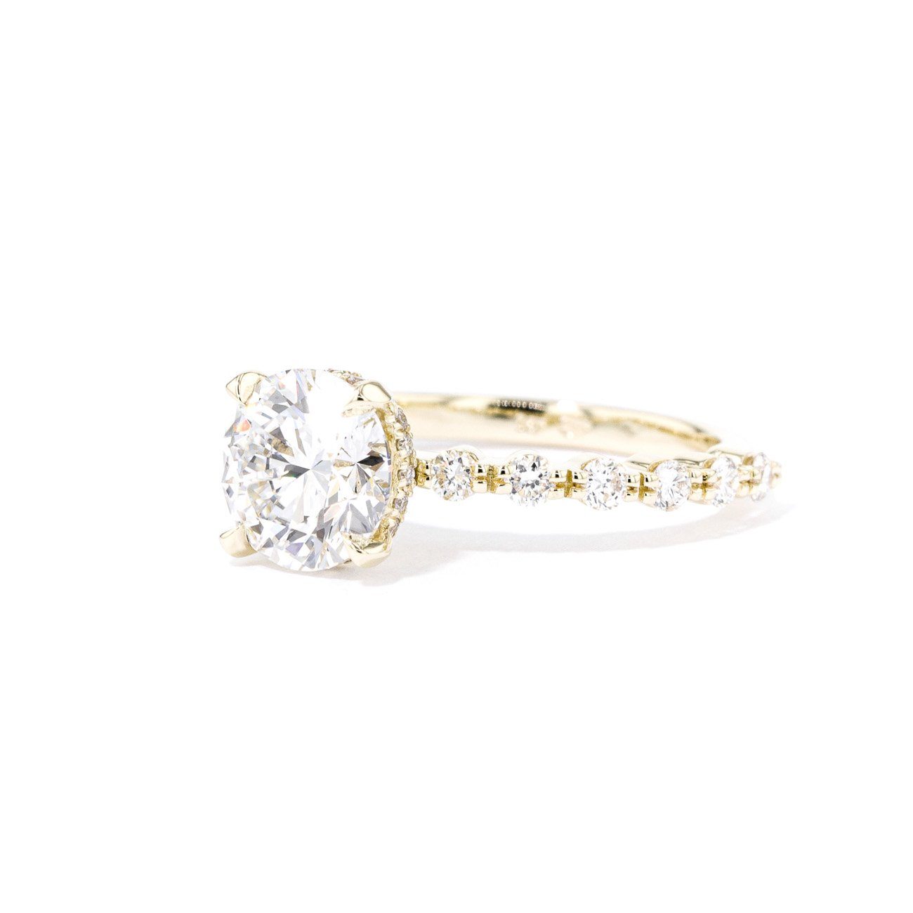 2.0mm Mia Round Engagement Rings Princess Bride Diamonds 