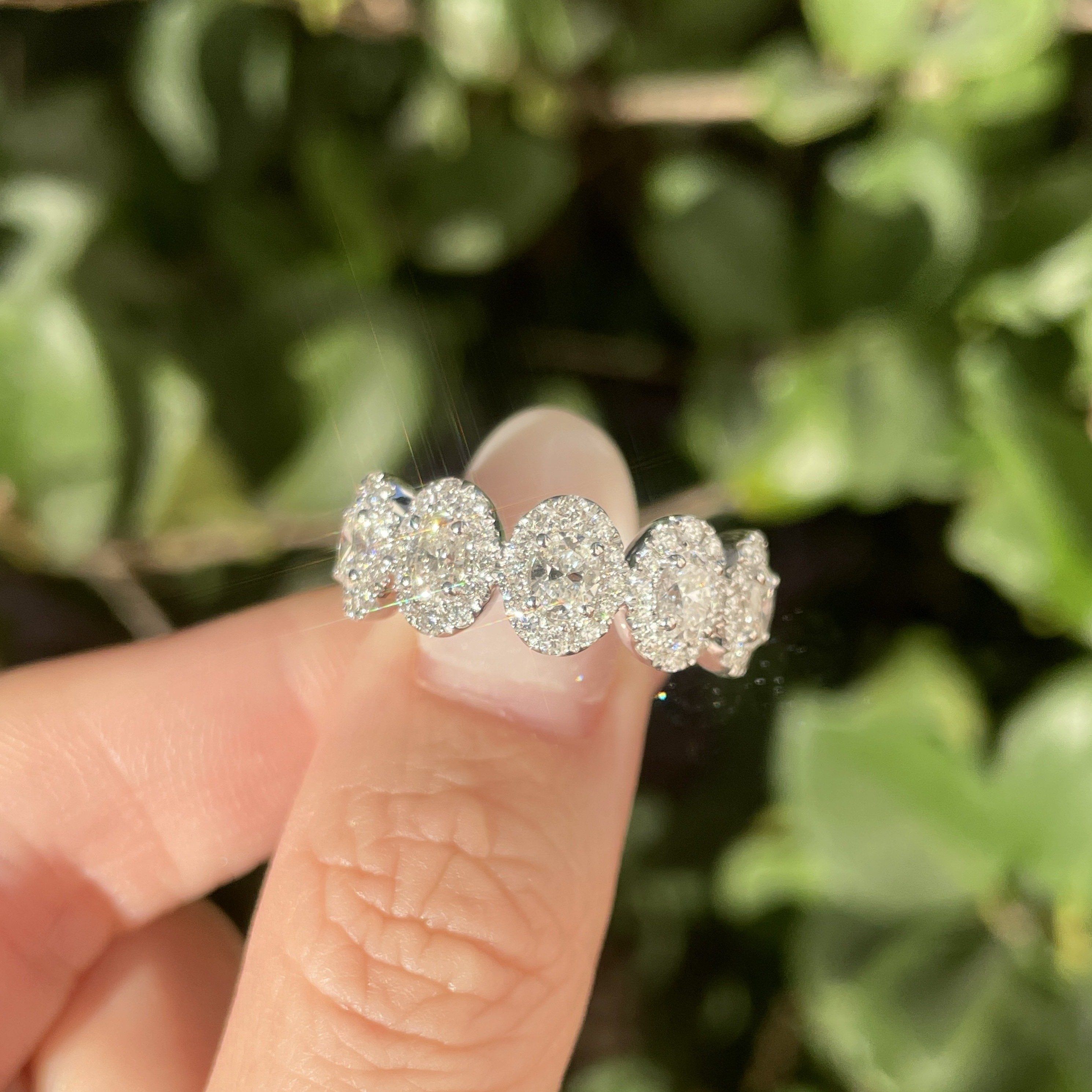 7.6mm Alexis Oval Diamond Ring Ring Princess Bride Diamonds 